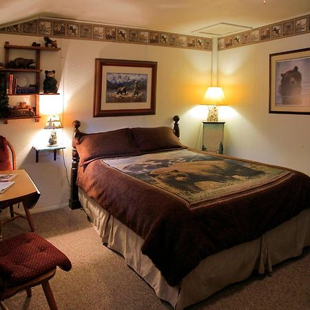 Silver Pines Lodge آيديلوايل المظهر الخارجي الصورة
