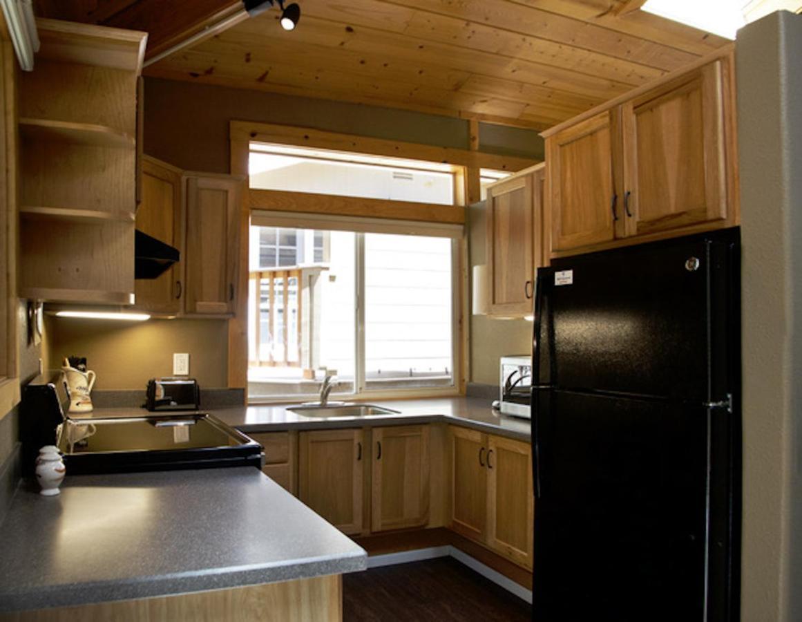 Silver Pines Lodge آيديلوايل المظهر الخارجي الصورة