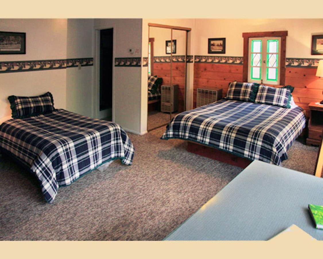 Silver Pines Lodge آيديلوايل المظهر الخارجي الصورة