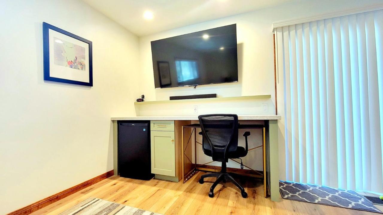 Silver Pines Lodge آيديلوايل المظهر الخارجي الصورة