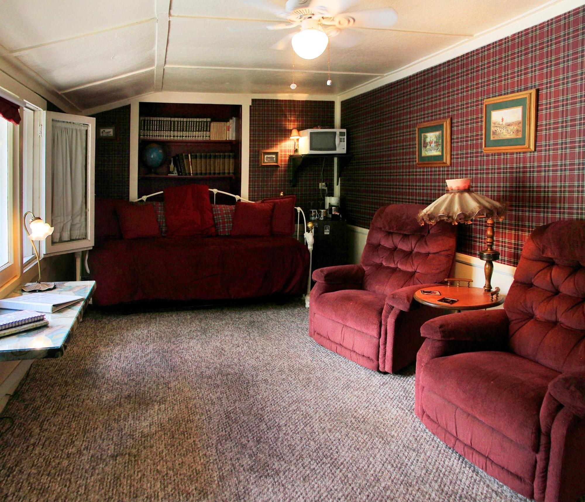 Silver Pines Lodge آيديلوايل المظهر الخارجي الصورة