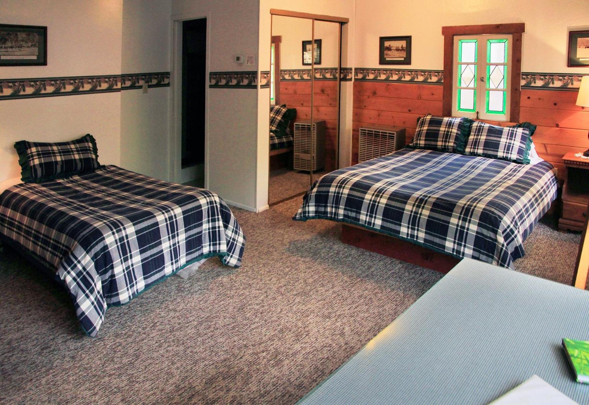 Silver Pines Lodge آيديلوايل المظهر الخارجي الصورة